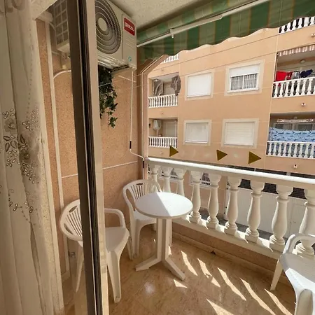 Apartment Goya Torrevieja Exterior photo